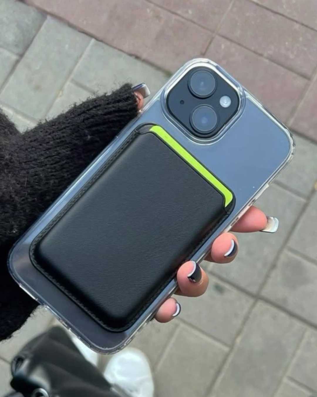 محفظة أبل ماق سيف